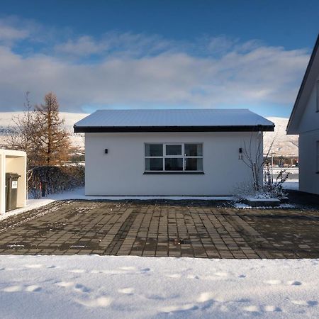 Old Town Modern Apartment Akureyri Exterior foto